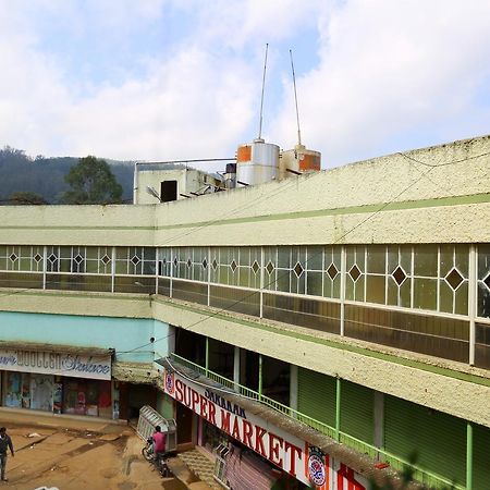 Hotel Charring Cross Ooty Esterno foto