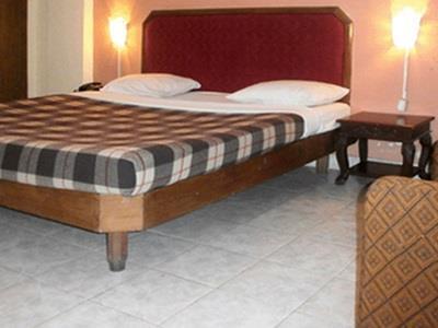 Hotel Charring Cross Ooty Esterno foto