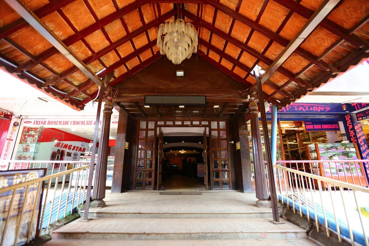 Hotel Charring Cross Ooty Esterno foto