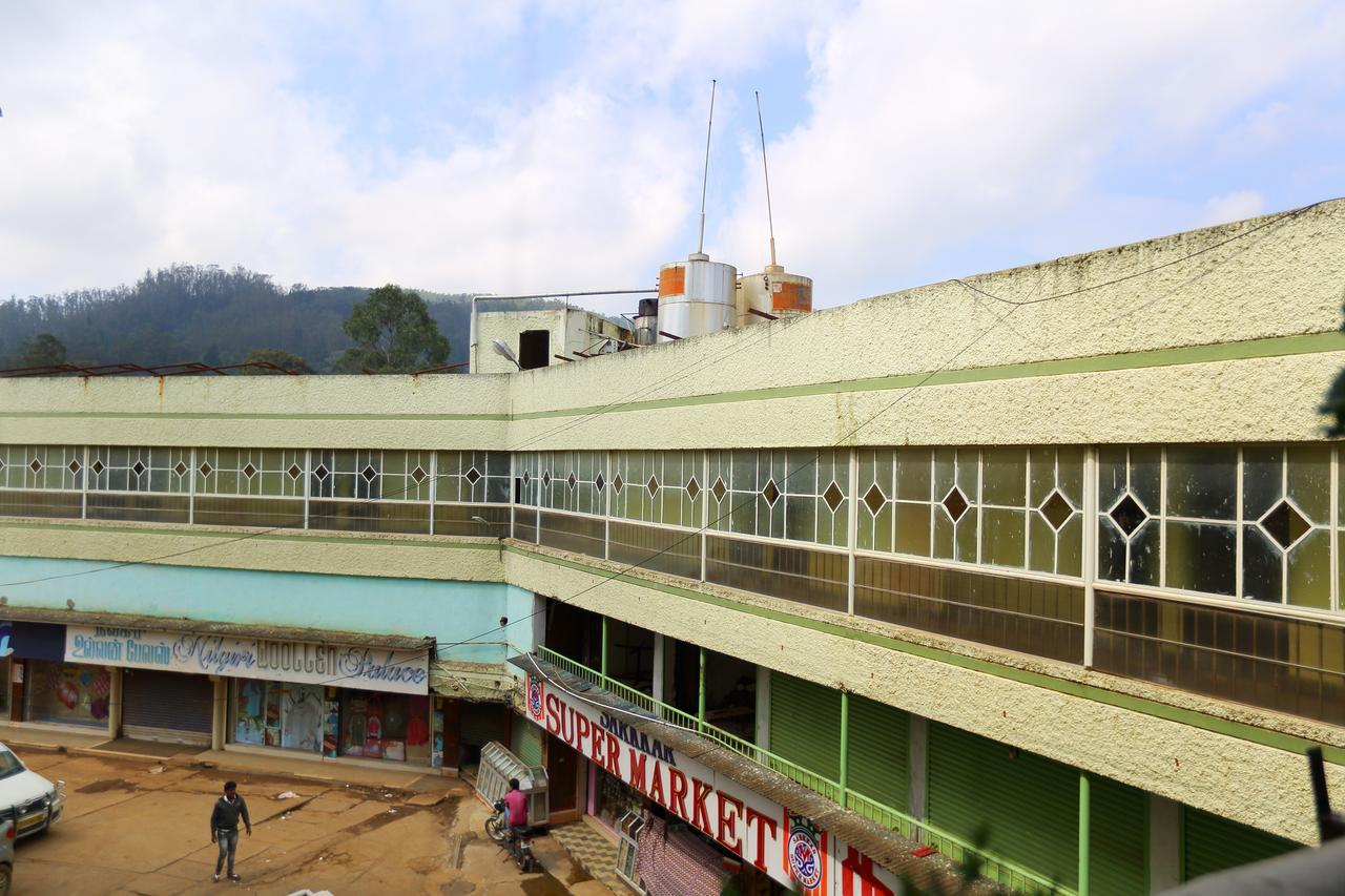 Hotel Charring Cross Ooty Esterno foto